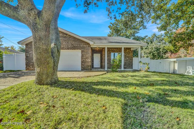 204 N El Centro Boulevard, Panama City Beach, FL 32413