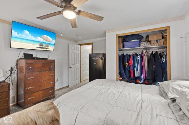 1013 Rolling Hill, Greenwood, IN 46142