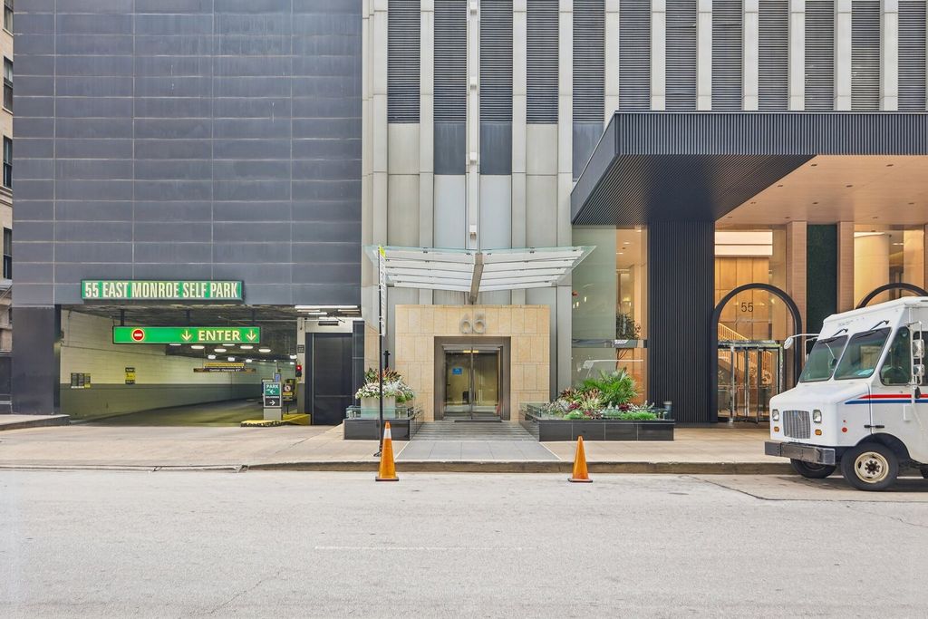 65 E Monroe Street 4407, Chicago, IL 60603 — exterior