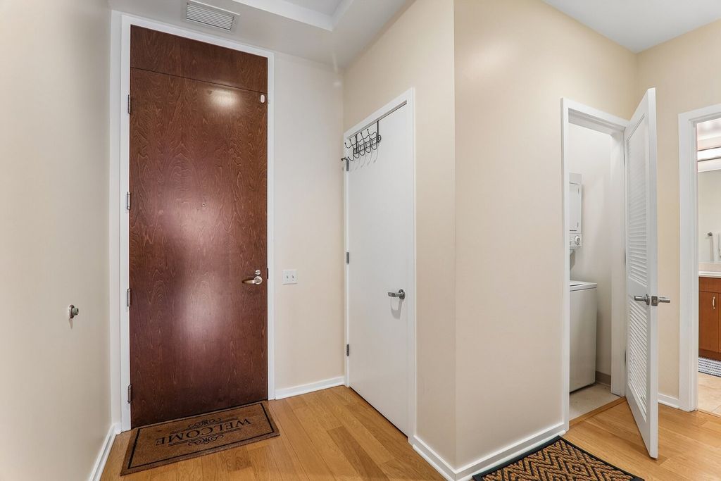 65 E Monroe Street 4407, Chicago, IL 60603 — photo 4