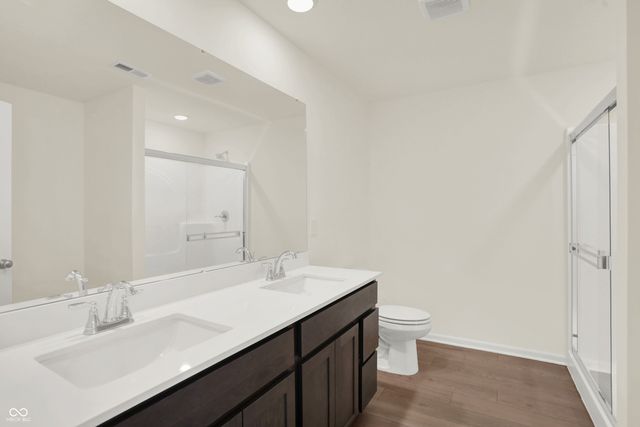 8594 Meadowlands Court, Plainfield, IN 46168