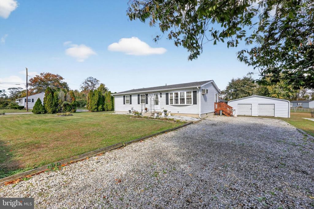 22 HILTON AVE, Bridgeton, NJ 08302