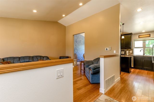 277 S Elsa Street, Buckley, WA 98321
