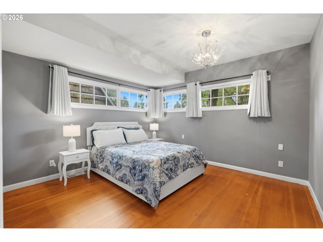 21345 Ne INTERLACHEN Ln, Fairview, OR 97024