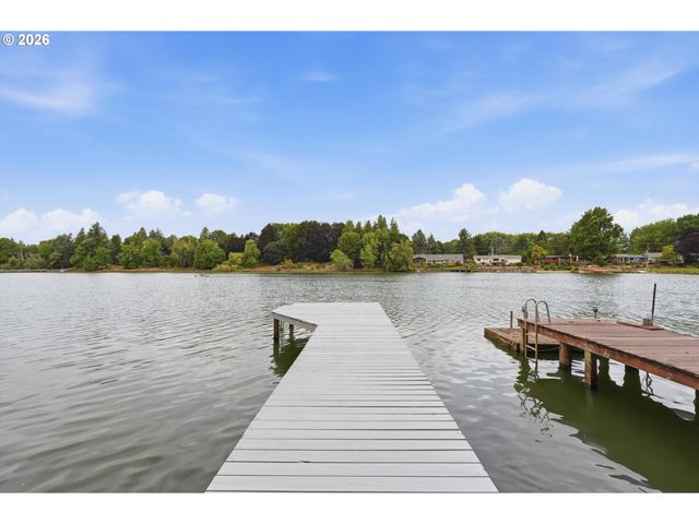 21345 Ne INTERLACHEN Ln, Fairview, OR 97024