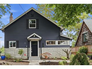 21345 Ne INTERLACHEN Ln, Fairview, OR 97024