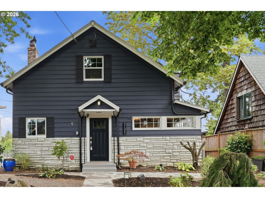 21345 Ne INTERLACHEN Ln, Fairview, OR 97024