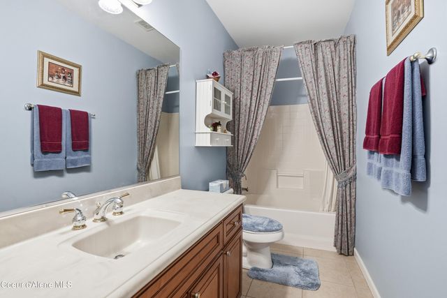 105 E Saltz Ln, Deer Park, WA 99006