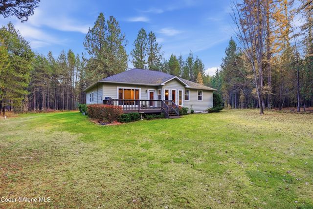 105 E Saltz Ln, Deer Park, WA 99006