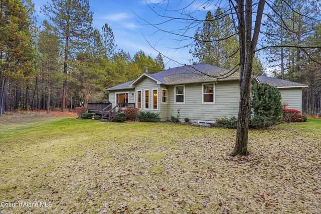 105 E Saltz Ln, Deer Park, WA 99006