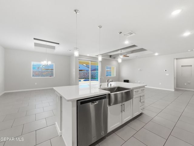 14616 TIERRA BURGOS, El Paso, TX 79938