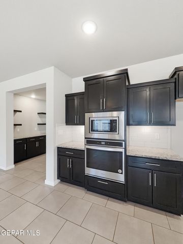 14616 TIERRA BURGOS, El Paso, TX 79938