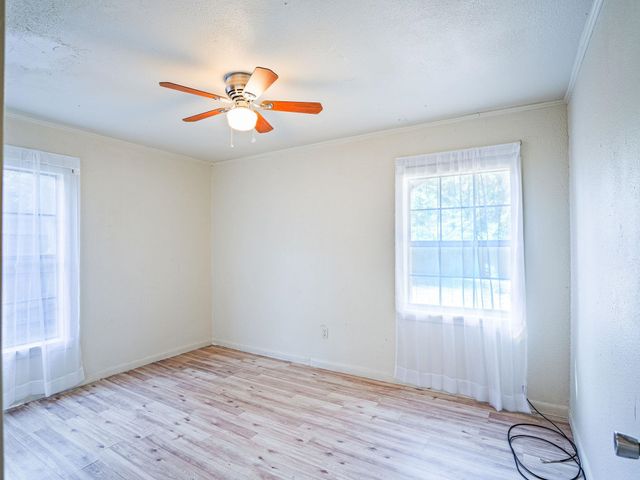 312 Germany Ave, Lone Star, TX 75668