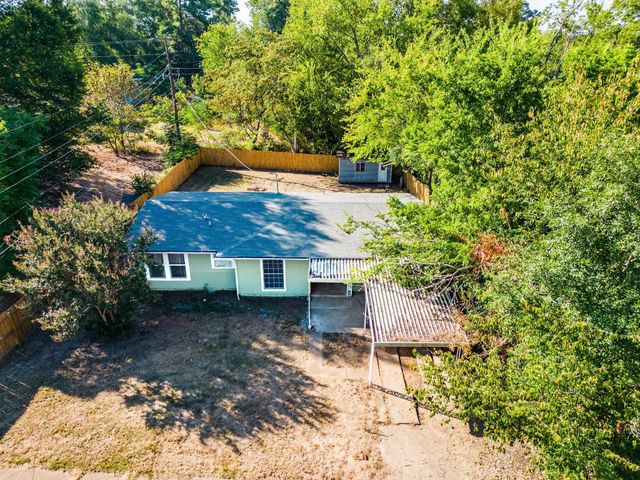 312 Germany Ave, Lone Star, TX 75668