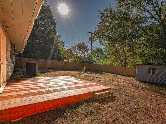 312 Germany Ave, Lone Star, TX 75668