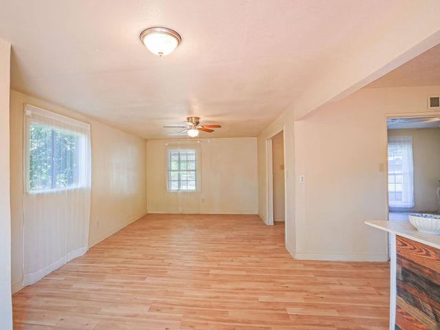 312 Germany Ave, Lone Star, TX 75668