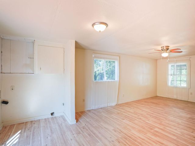 312 Germany Ave, Lone Star, TX 75668