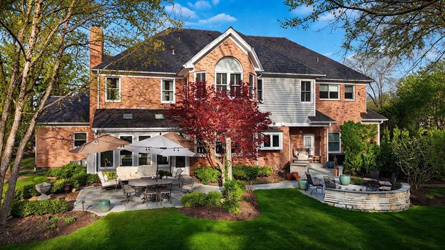1366 Kimmer Court, Lake Forest, IL 60045