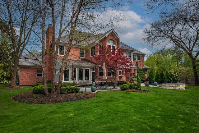 1366 Kimmer Court, Lake Forest, IL 60045
