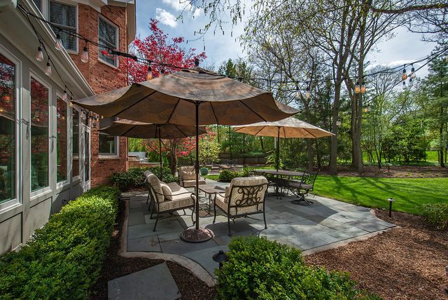 1366 Kimmer Court, Lake Forest, IL 60045