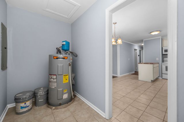 303 Sunrise Cir, Mount Juliet, TN 37122