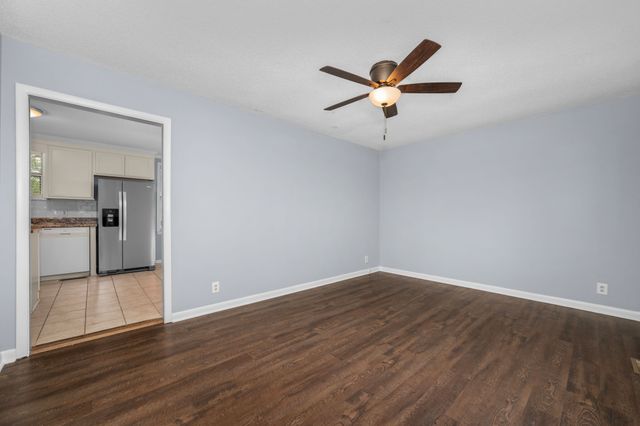 303 Sunrise Cir, Mount Juliet, TN 37122