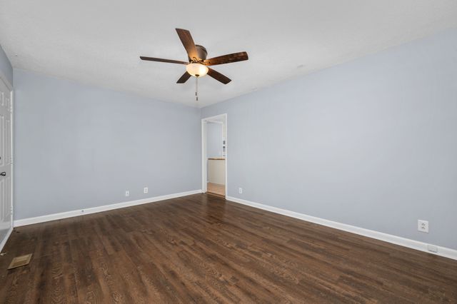 303 Sunrise Cir, Mount Juliet, TN 37122