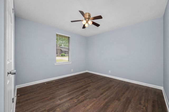 303 Sunrise Cir, Mount Juliet, TN 37122