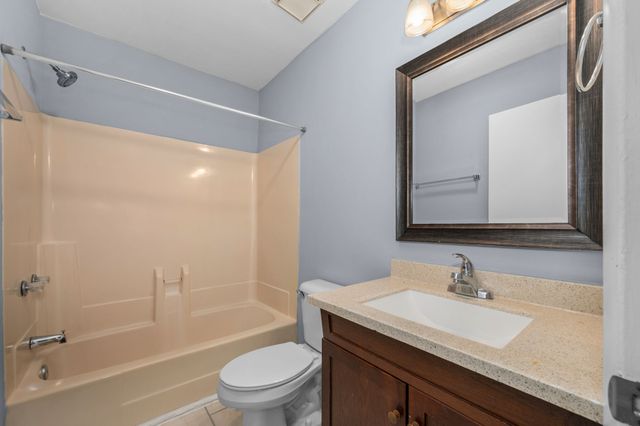 303 Sunrise Cir, Mount Juliet, TN 37122