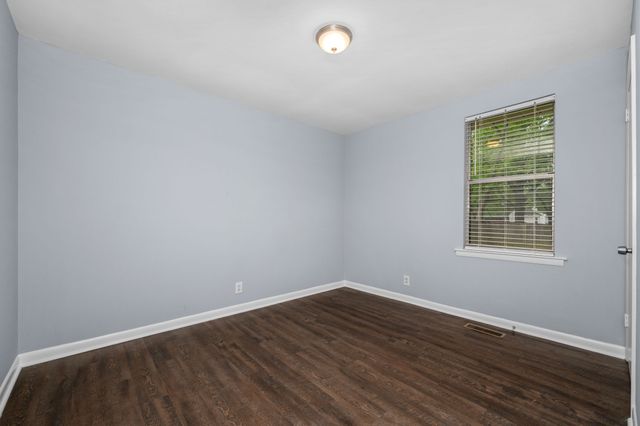 303 Sunrise Cir, Mount Juliet, TN 37122