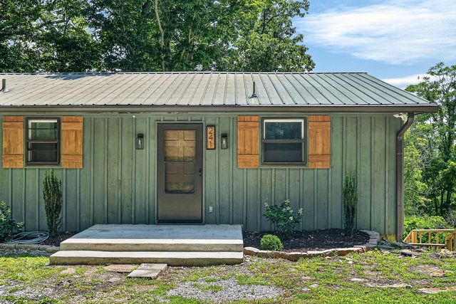 241 Nautilus Pt, Silver Point, TN 38582