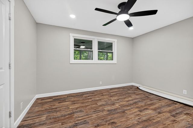 241 Nautilus Pt, Silver Point, TN 38582