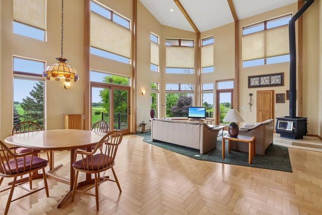 6454 Highway 113, Waunakee, WI 53597
