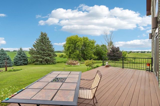 6454 Highway 113, Waunakee, WI 53597