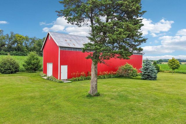 6454 Highway 113, Waunakee, WI 53597