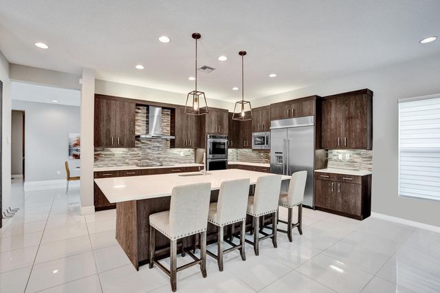 19889 Old Bridgewood Trail, Boca Raton, FL 33498