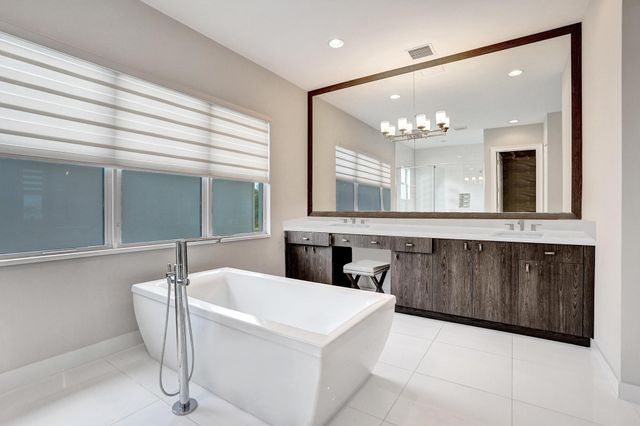 19889 Old Bridgewood Trail, Boca Raton, FL 33498