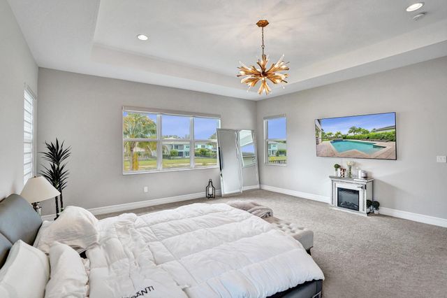 19889 Old Bridgewood Trail, Boca Raton, FL 33498