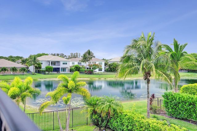 19889 Old Bridgewood Trail, Boca Raton, FL 33498