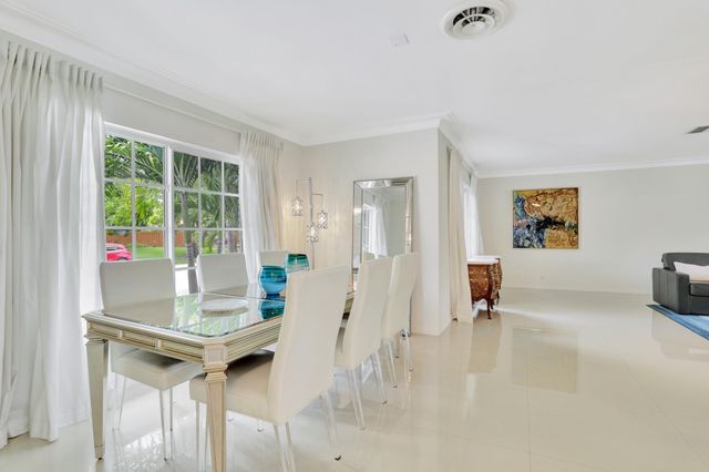 1410 SE 12th Street, Deerfield Beach, FL 33441