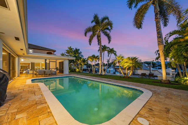 1410 SE 12th Street, Deerfield Beach, FL 33441