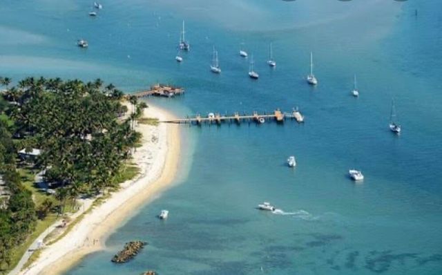 1410 SE 12th Street, Deerfield Beach, FL 33441