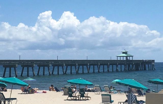 1410 SE 12th Street, Deerfield Beach, FL 33441