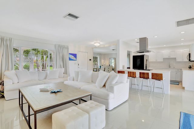 1410 SE 12th Street, Deerfield Beach, FL 33441