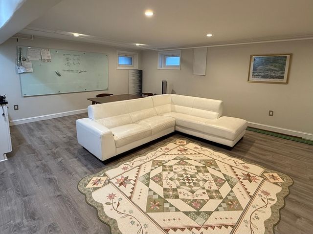 44 Rolling Ln, Newton, MA 02467