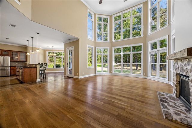 25 LANCASTER DR, Arlington, TN 38002
