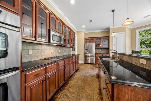25 LANCASTER DR, Arlington, TN 38002