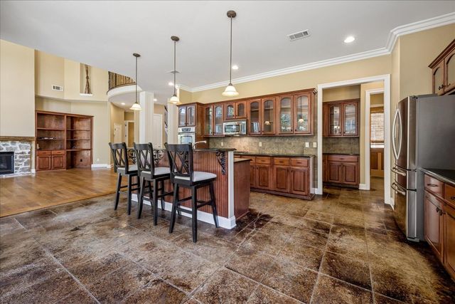 25 LANCASTER DR, Arlington, TN 38002
