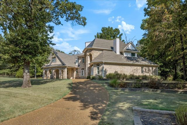 25 LANCASTER DR, Arlington, TN 38002