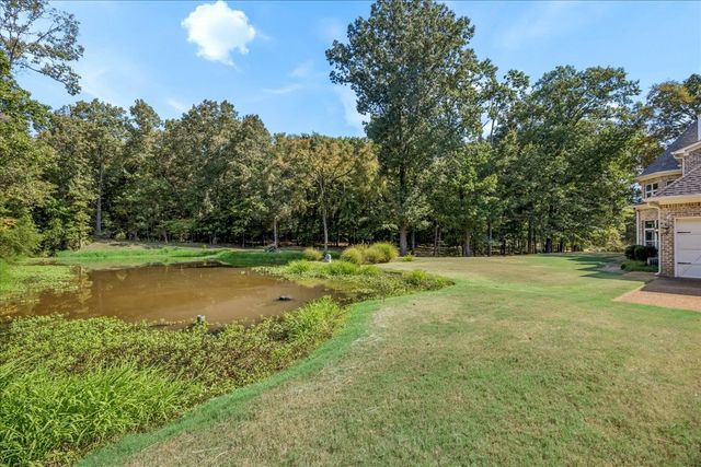 25 LANCASTER DR, Arlington, TN 38002